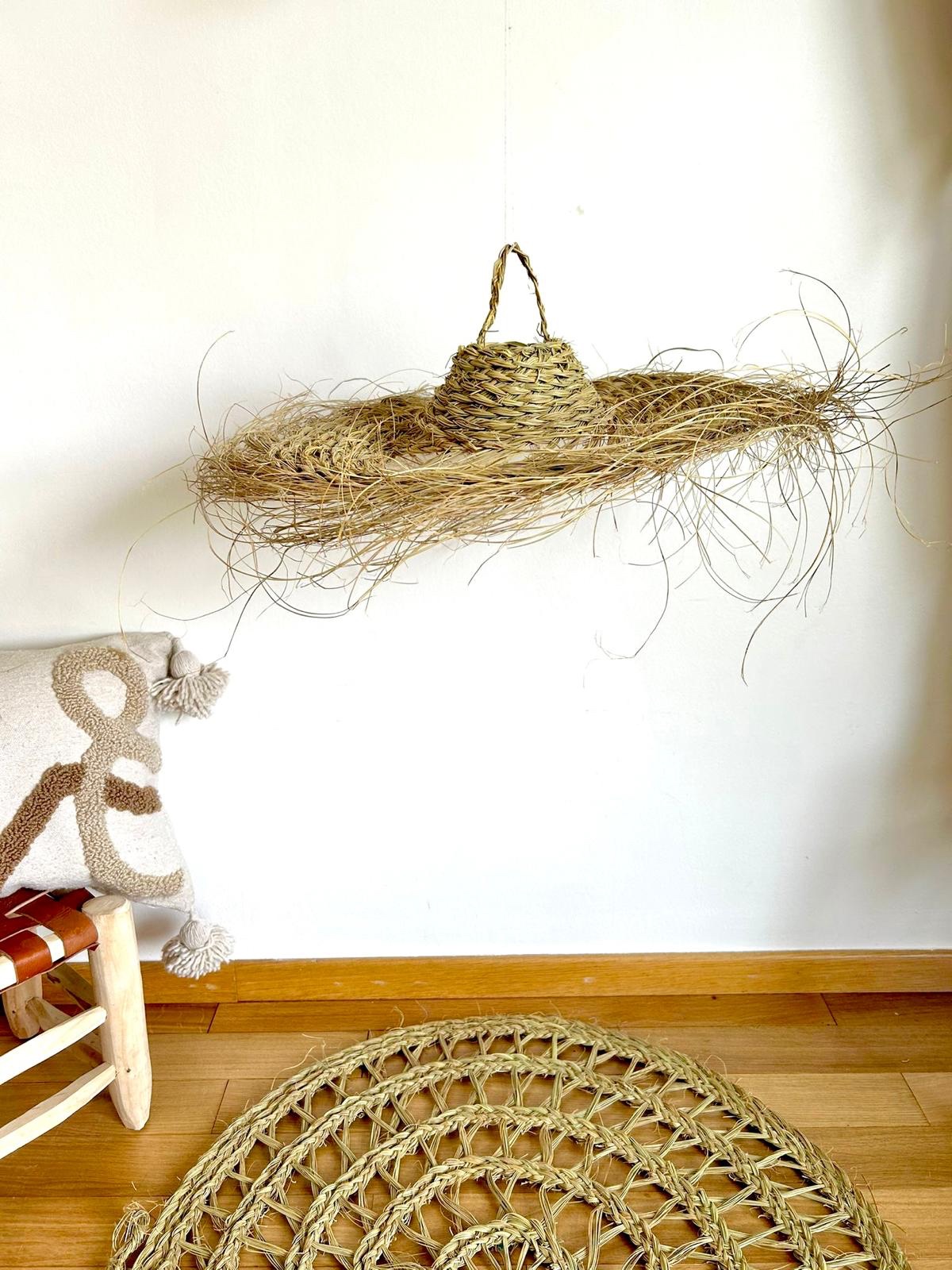 SUSPENSION EN DOUM CHAPEAU MODÈLE SEFROU