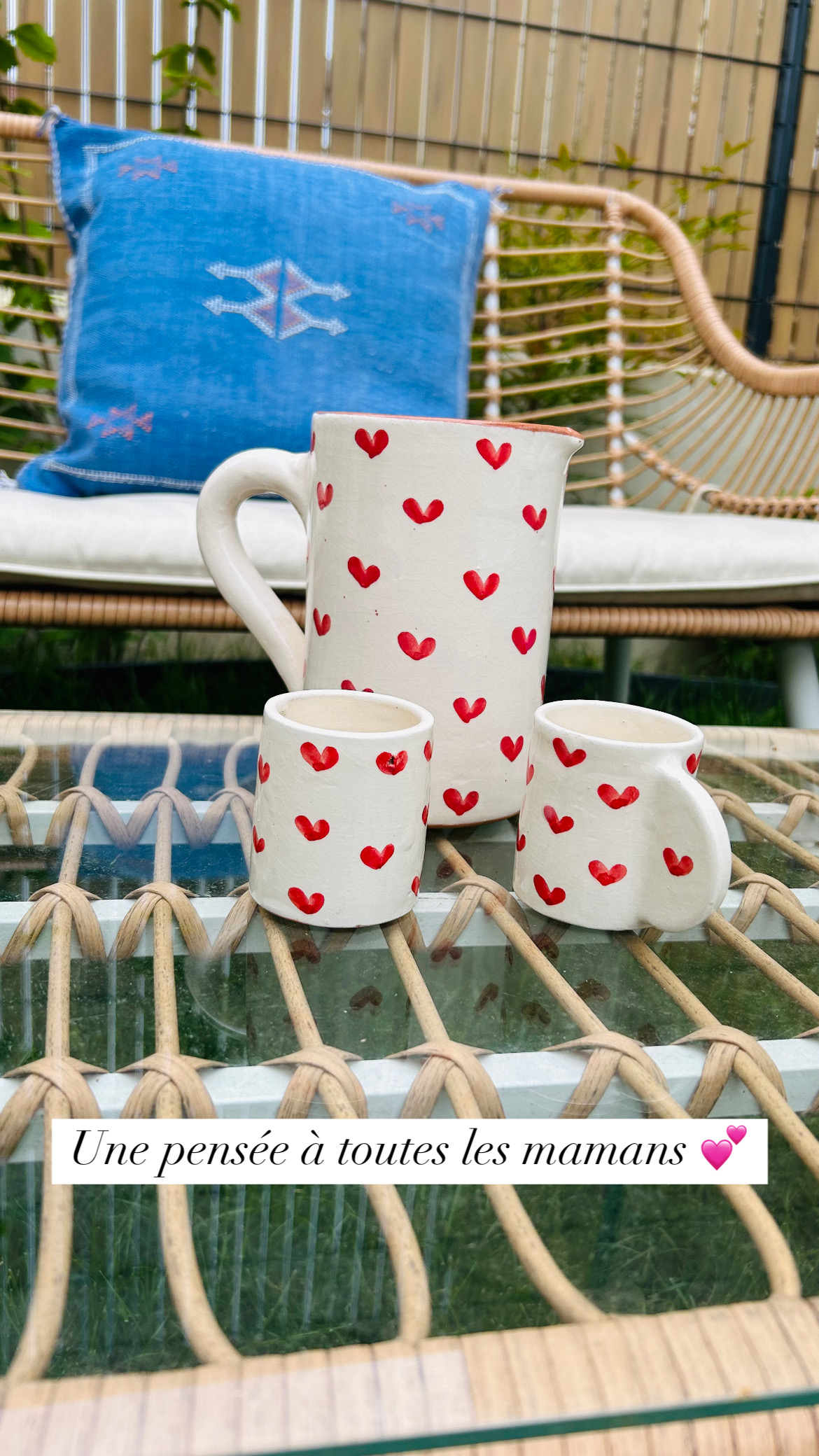 TASSE BLANC ET CŒUR ROUGE FAIT MAIN MAROCAIN – Image 2