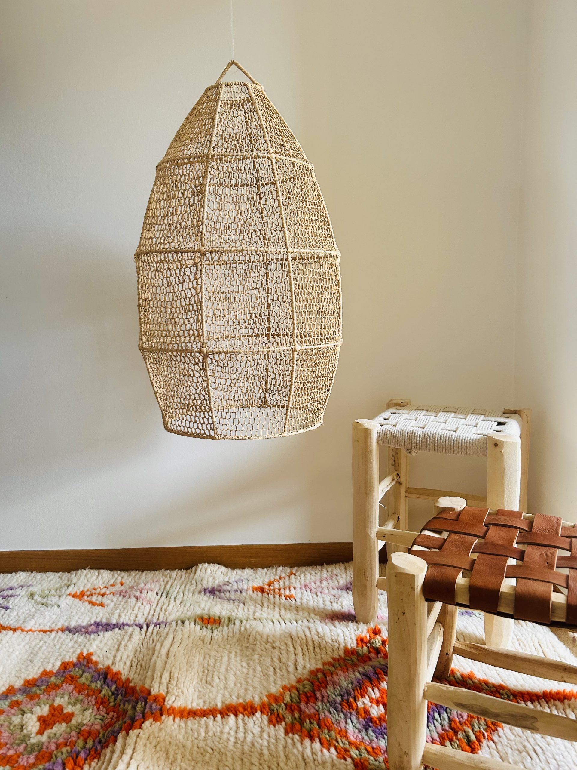 SUSPENSION MAROCAINE EN DENTELLE DE RAPHIA OVALE H60/⌀35