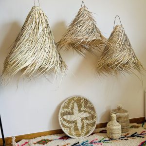 SUSPENSION EN FEUILLES DE PALMIER MODÈLE AKKA - Le lot de 3