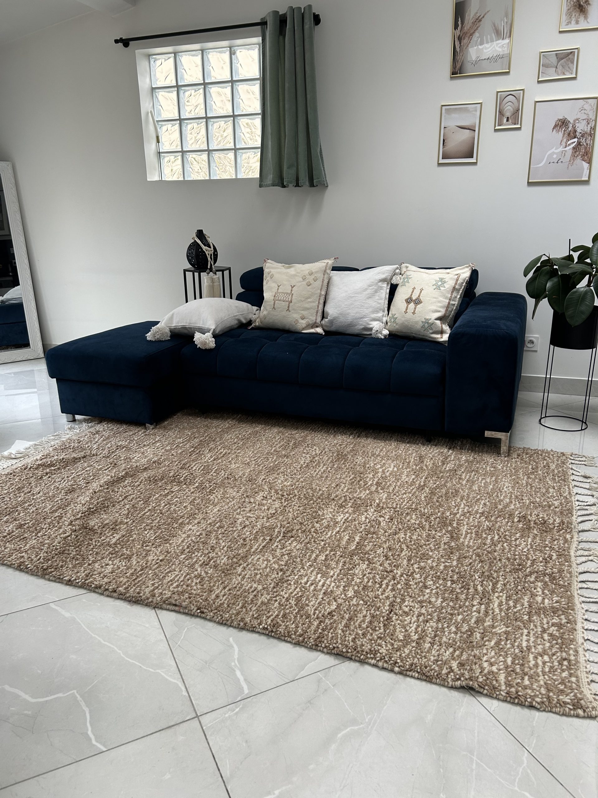 TAPIS BERBÈRE BÉNI OUARAIN EN LAINE SUPÉRIEURE BLANC ET MARRON 237x160 #157