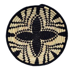 PLATEAU BERBÈRE ROND MAROCAIN EN LAINE NOIR ET FEUILLES DE PALMIER MODÈLE TAZA