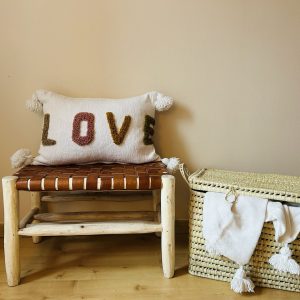 HOUSSE DE COUSSIN MAROCAIN 60x40 EN COTON « LOVE »