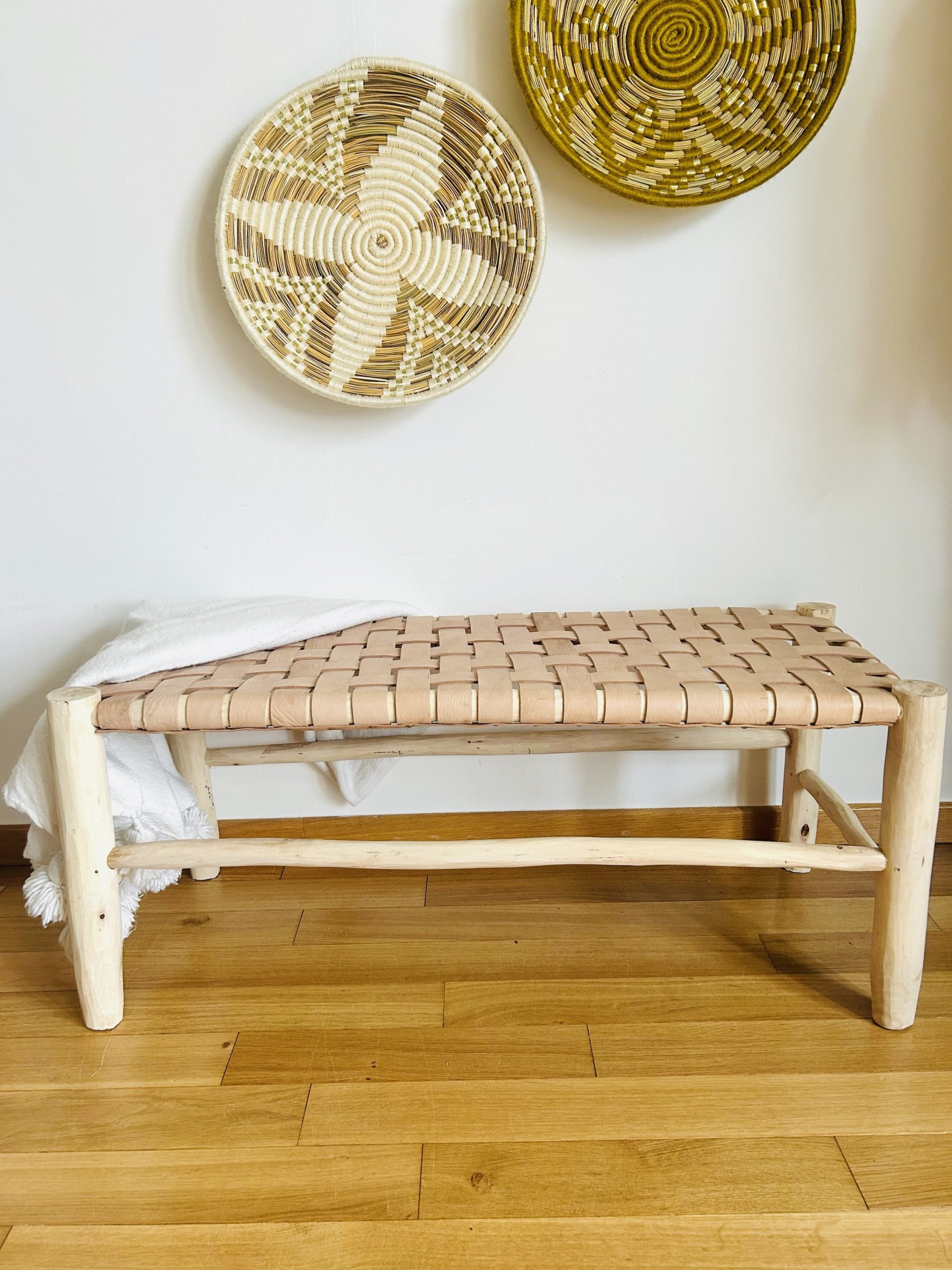 BANC EN CUIR MARRON CLAIR ET BOIS NATUREL 100CM MODÈLE BZOU