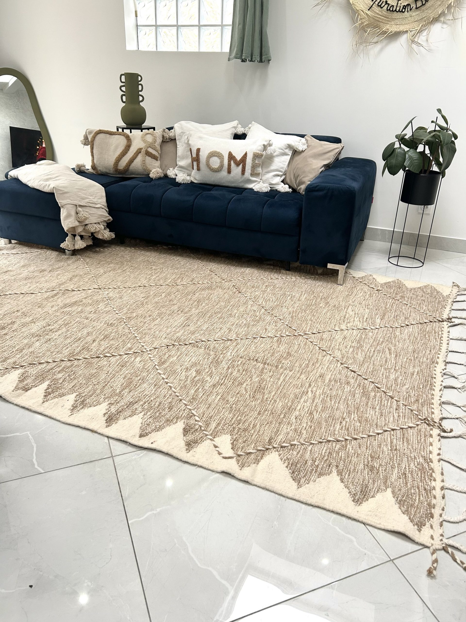 TAPIS KILIM MAROCAIN BERBÈRE EN LAINE BLANC ET BEIGE 2x3m – Image 2