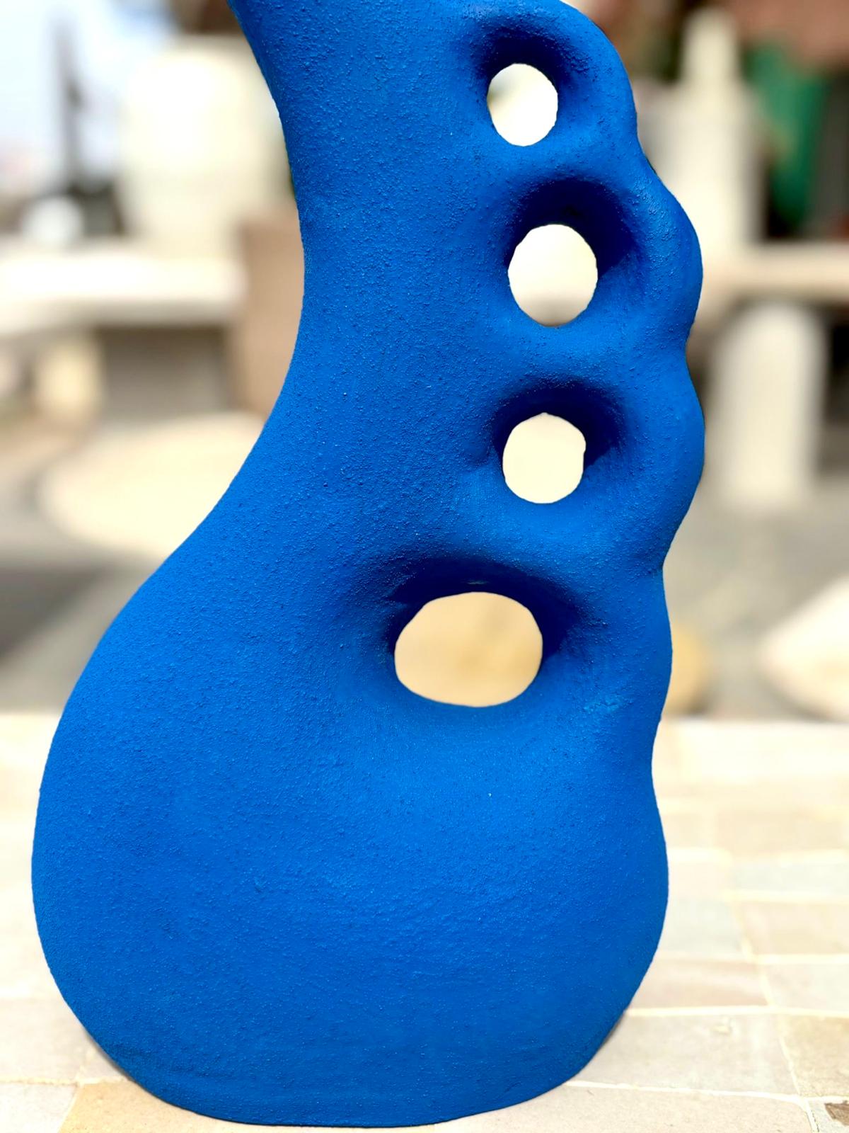 VASE BLEU MAJORELLE FAIT MAIN