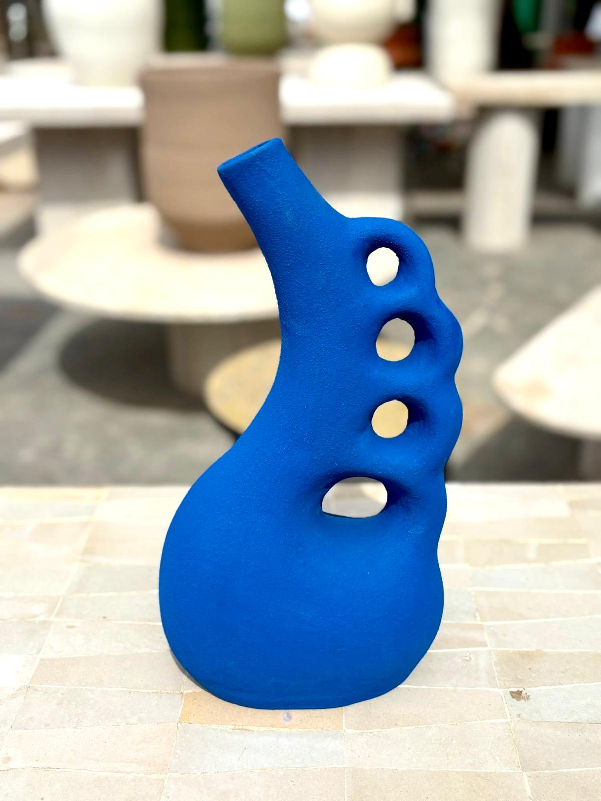 VASE BLEU MAJORELLE FAIT MAIN