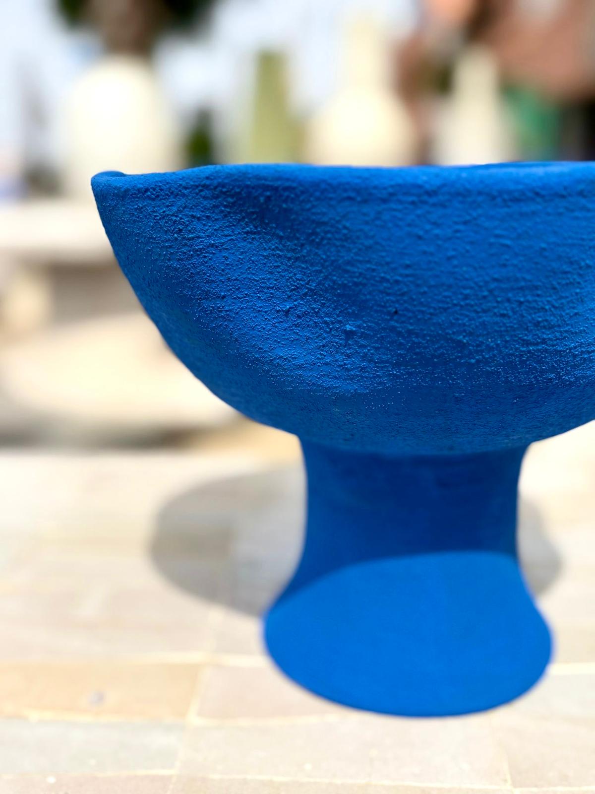 COUPE VAGUELETTE BLEU MAJORELLE FAIT MAIN