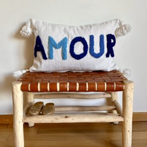 HOUSSE DE COUSSIN MAROCAIN 60x40 EN COTON « AMOUR » BLEU MAJORELLE