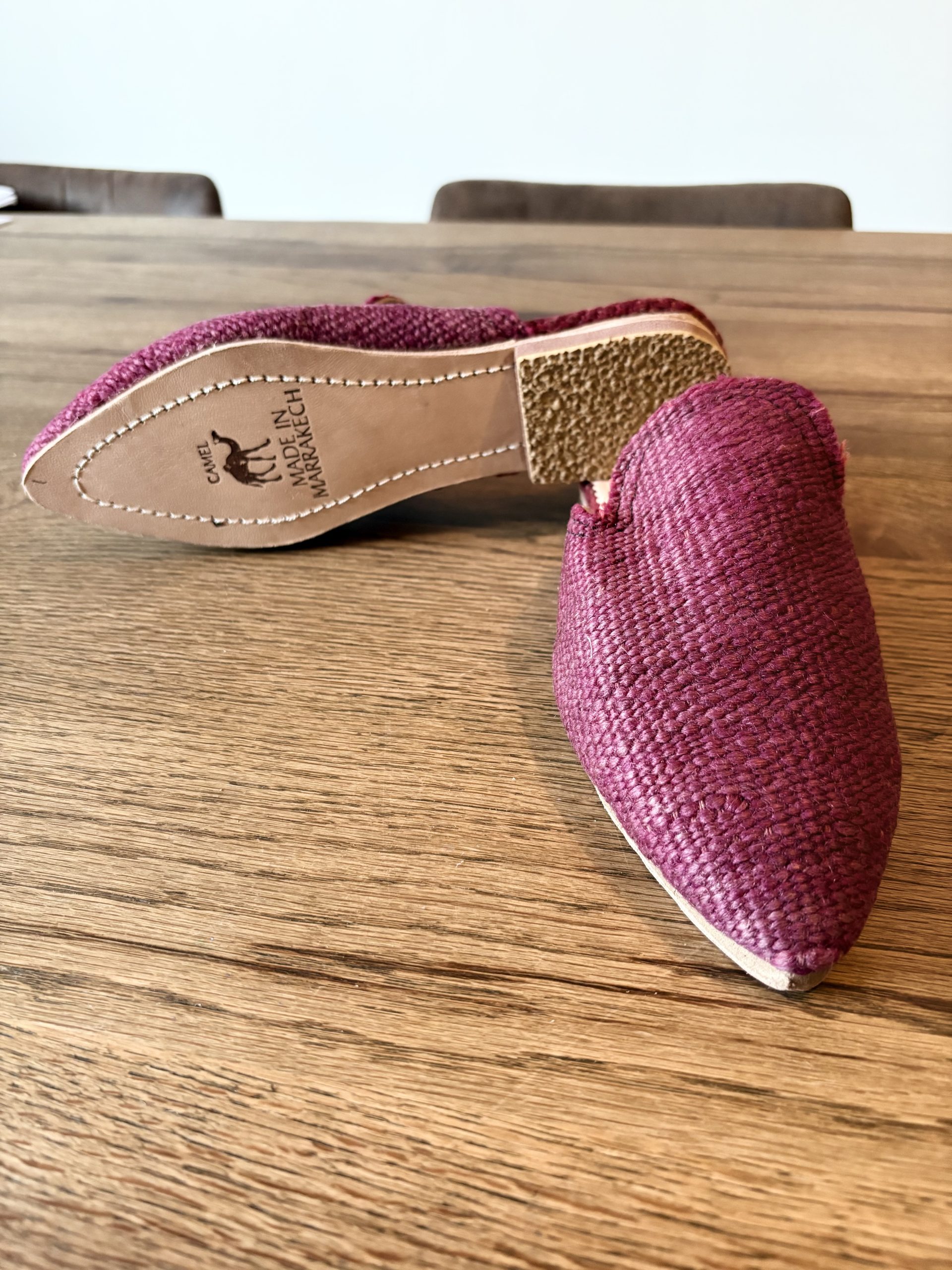 Babouche marocaine en laine coloré avec semelle en cuir - Rose Violet