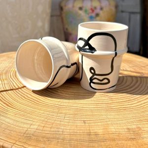 VERRE TASSE BLANC À MOTIF NOIR VISAGE