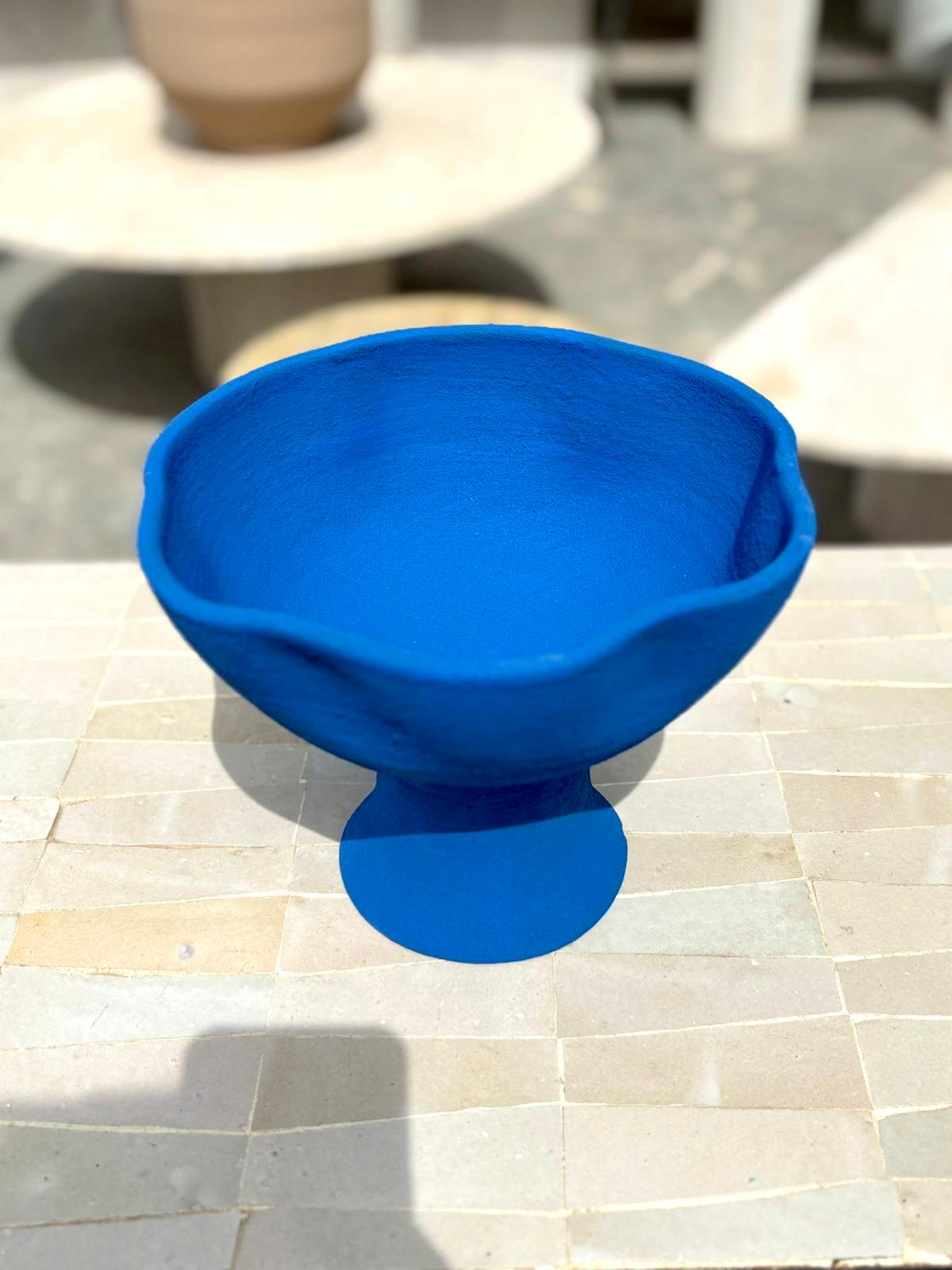 COUPE VAGUELETTE BLEU MAJORELLE FAIT MAIN