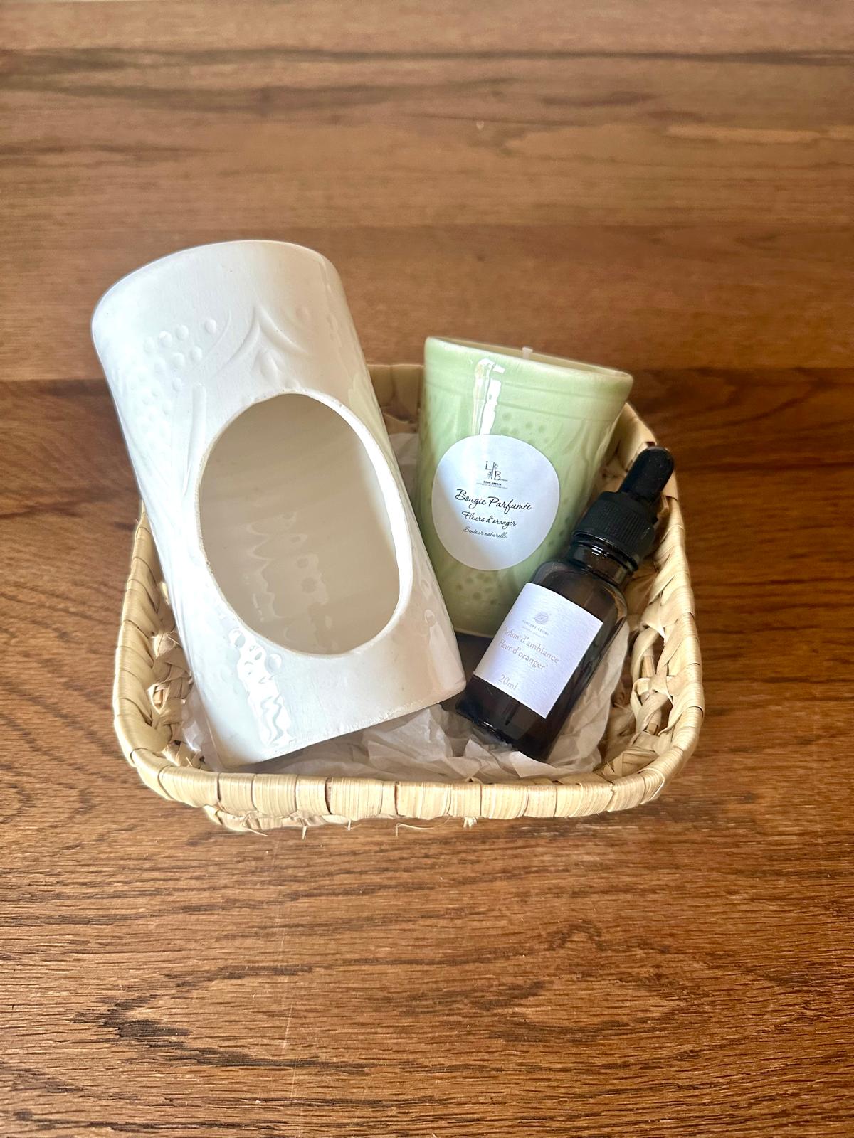 COFFRET CADEAU SENTEUR D’INTÉRIEUR - BRÛLE PARFUM, HUILE À BRÛLER ET BOUGIE