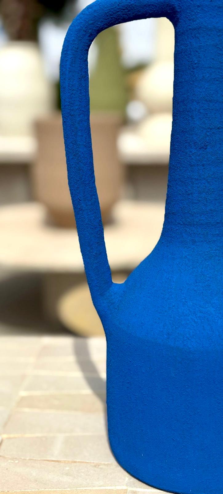 VASE BOUTEILLE 2 ANSES BLEU MAJORELLE FAIT MAIN