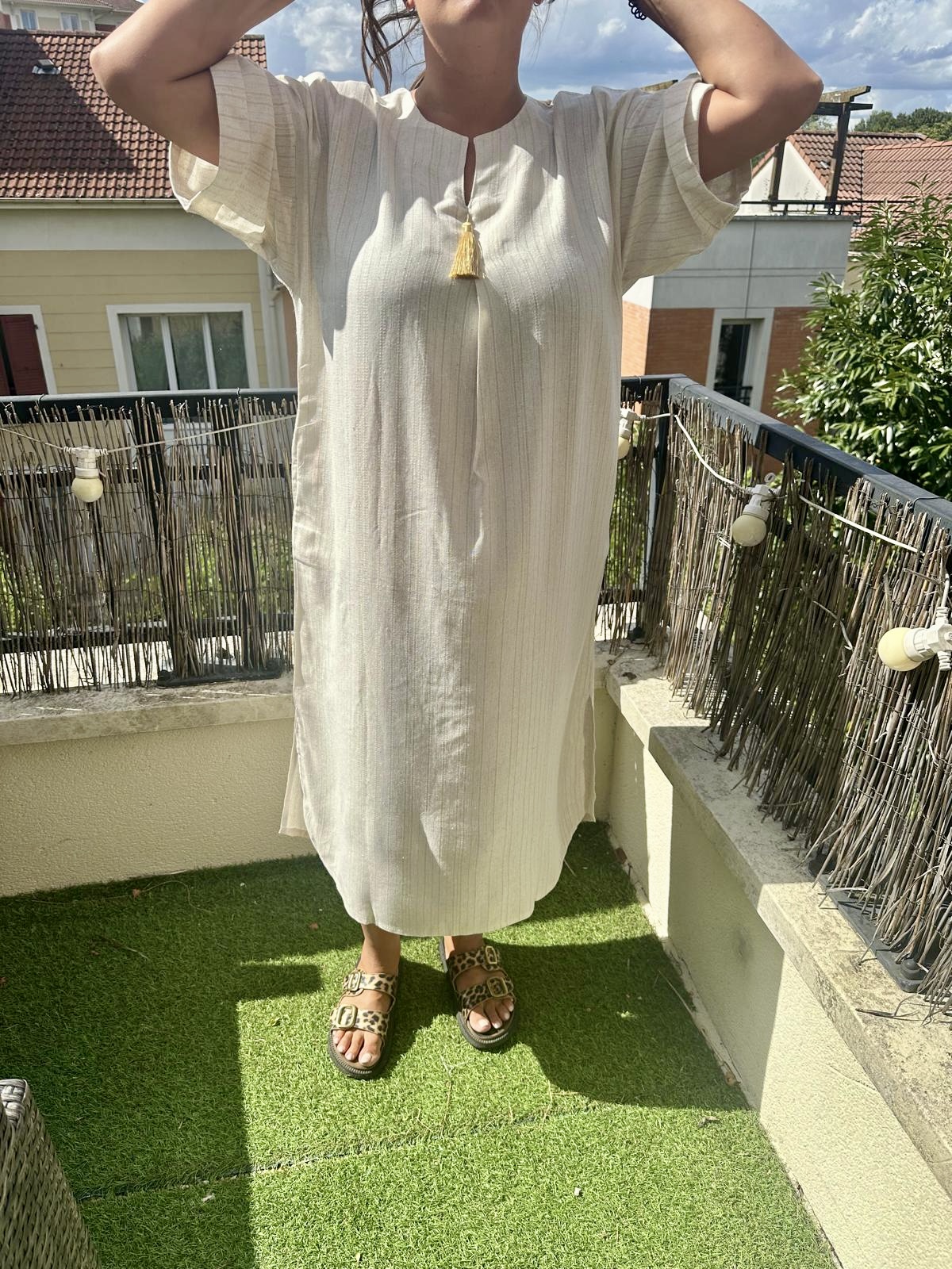 ROBE 100% LIN BLANCHE RAYÉ DORÉ