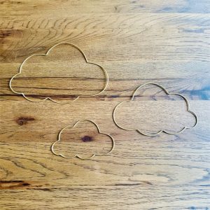 NUAGES EN LAITON - DÉCORATION MURALE ARTISANALE