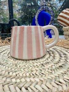 MUG MAROCAIN RAYÉ ROSE FAIT MAIN