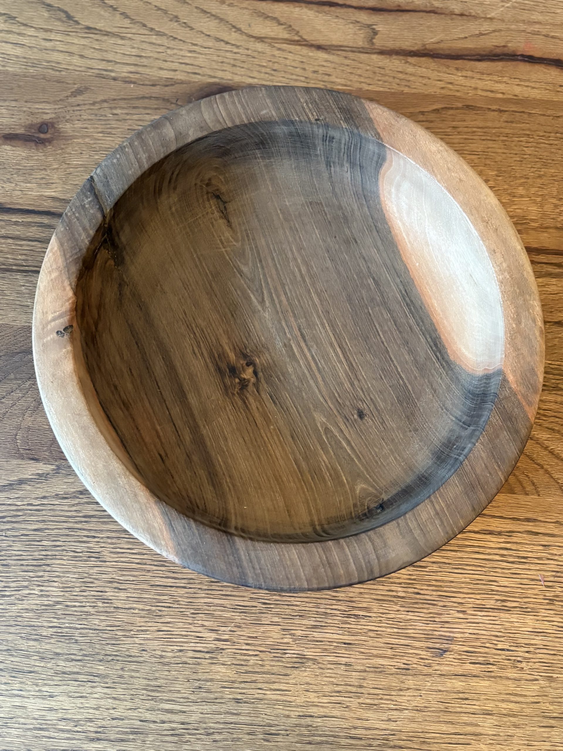 Grand plat en noyer marocain