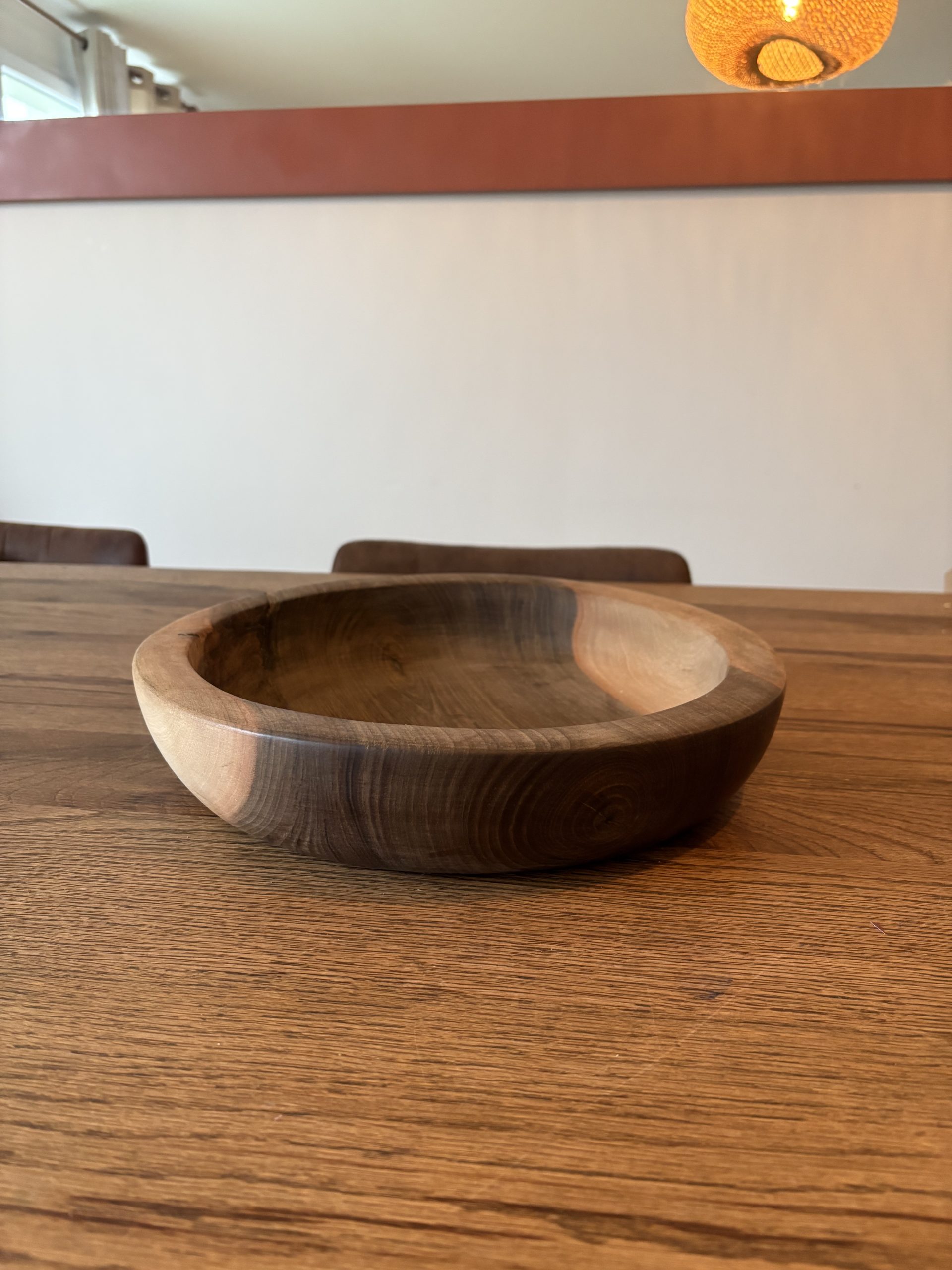 Grand plat en noyer marocain