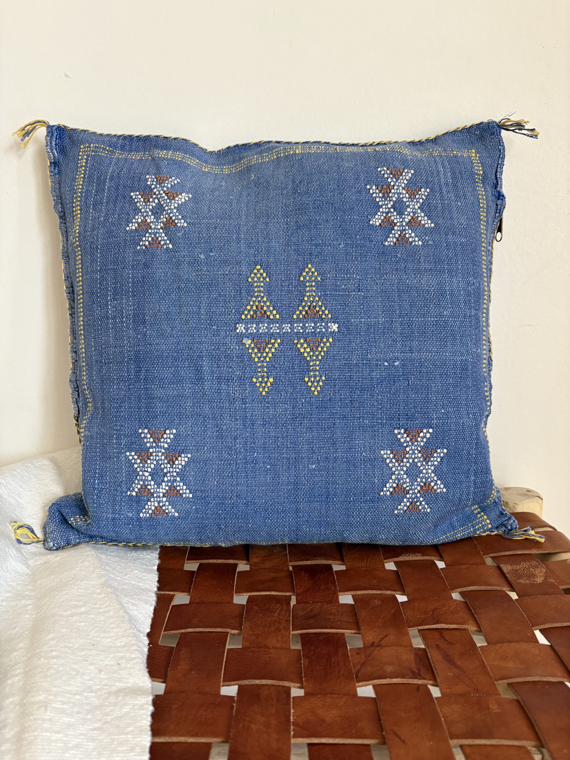 HOUSSE DE COUSSIN MAROCAIN SABRA BLEU 50x50