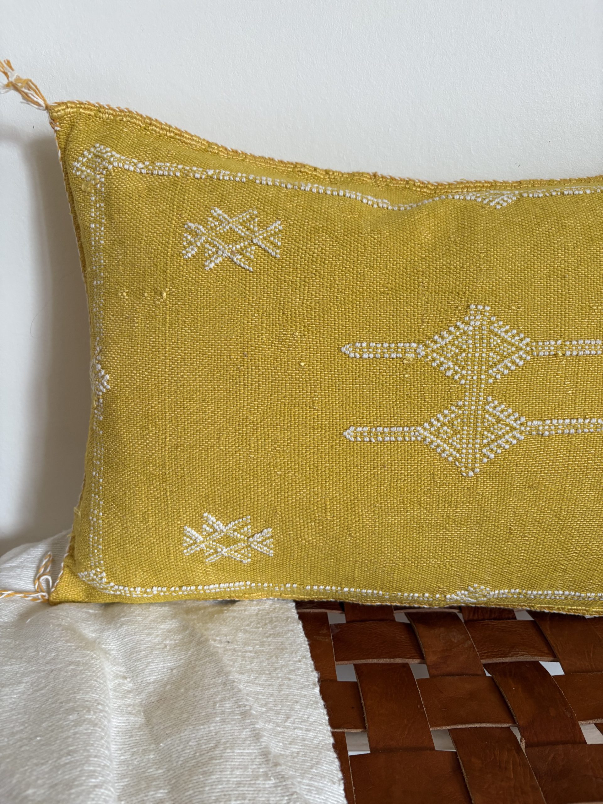 HOUSSE DE COUSSIN MAROCAIN SABRA JAUNE 60x40
