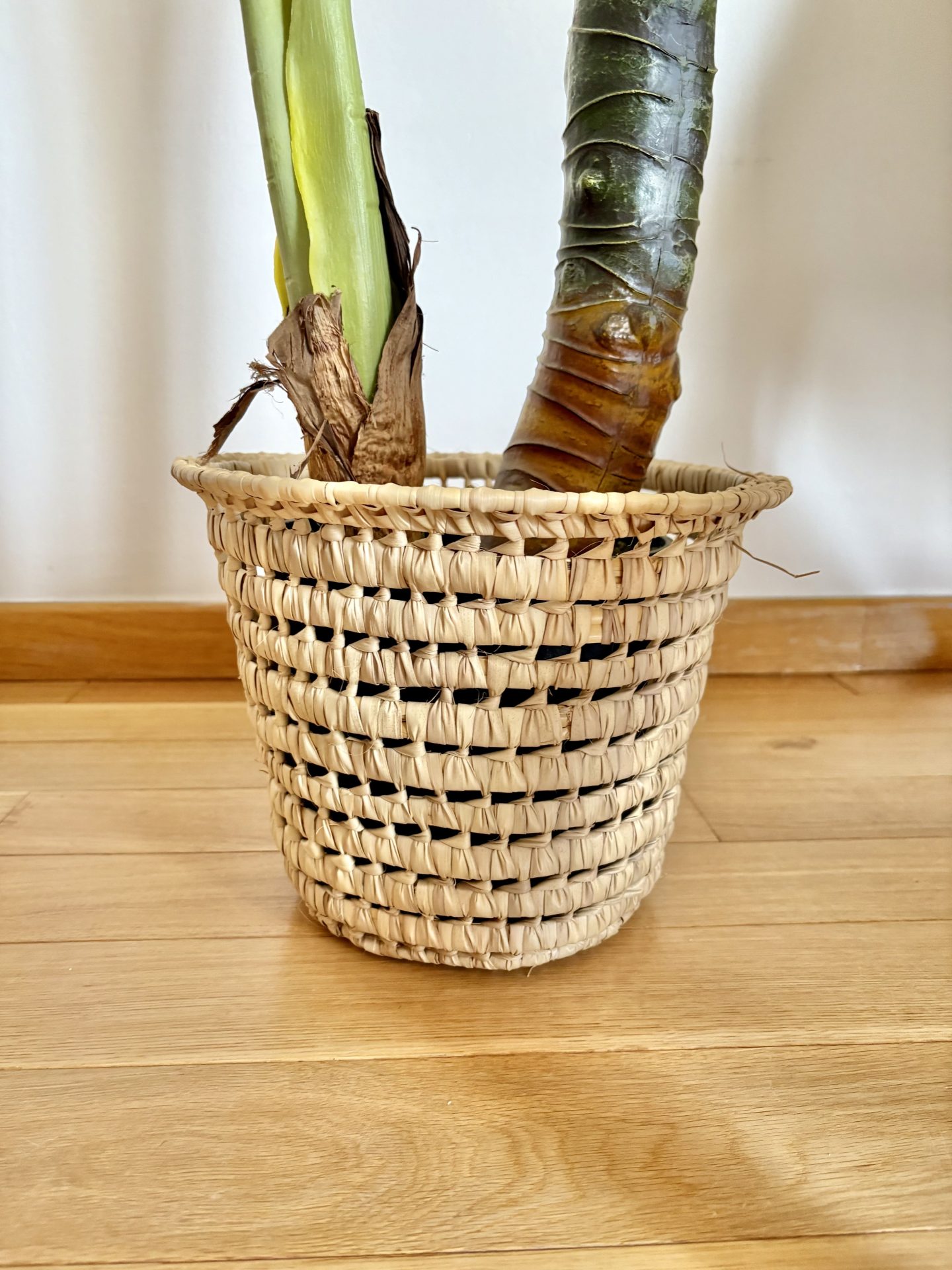 Photo CORBEILLE MAROCAINE EN PAILLE RONDE