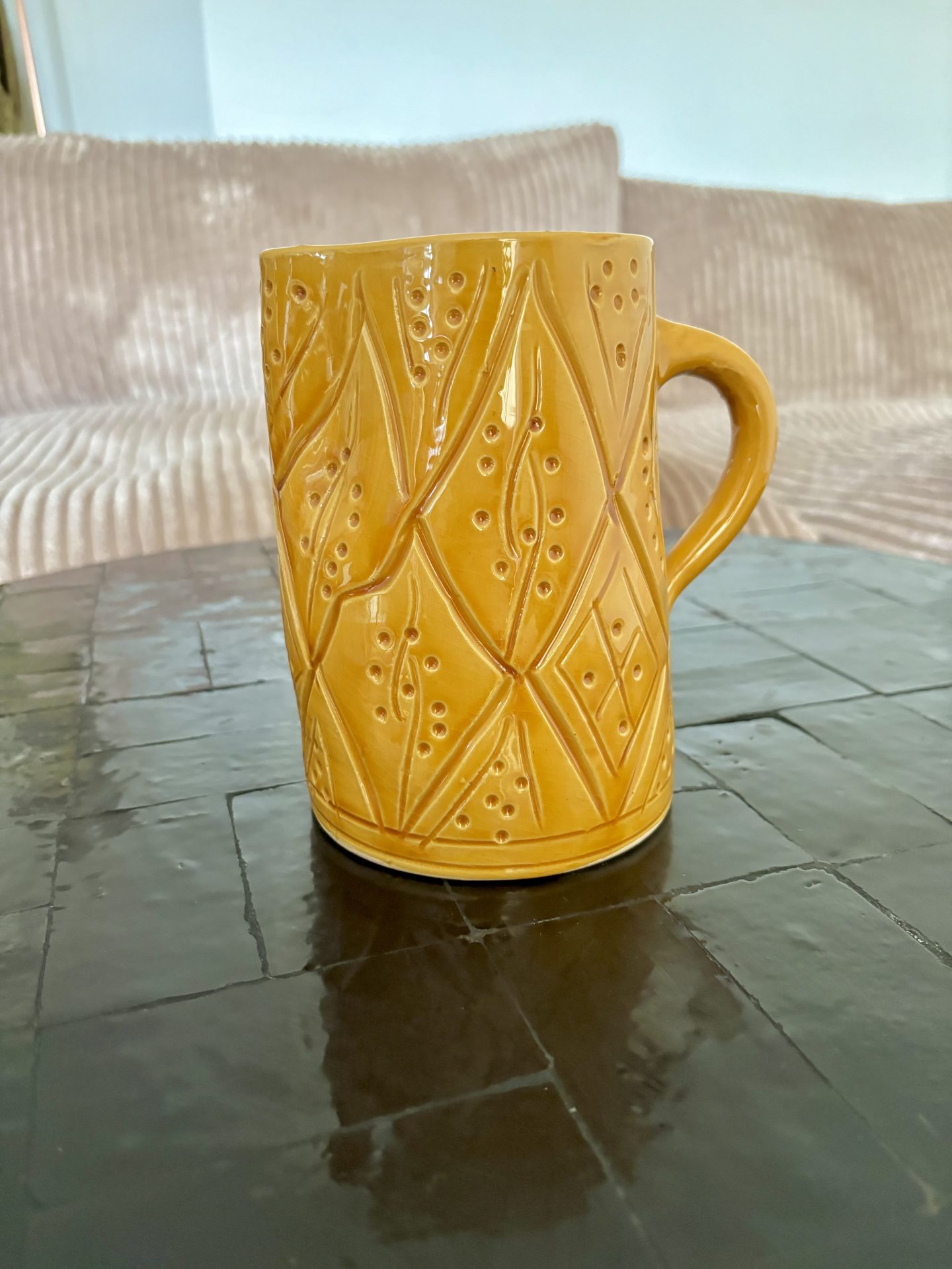 Photo CARAFE À EMPREINTES JAUNE