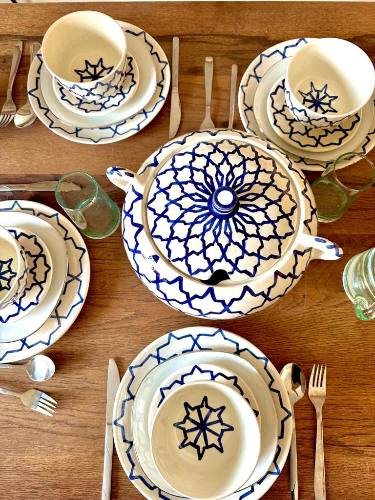 Photo de tasse marocaine bleue - Inspiration Berbere