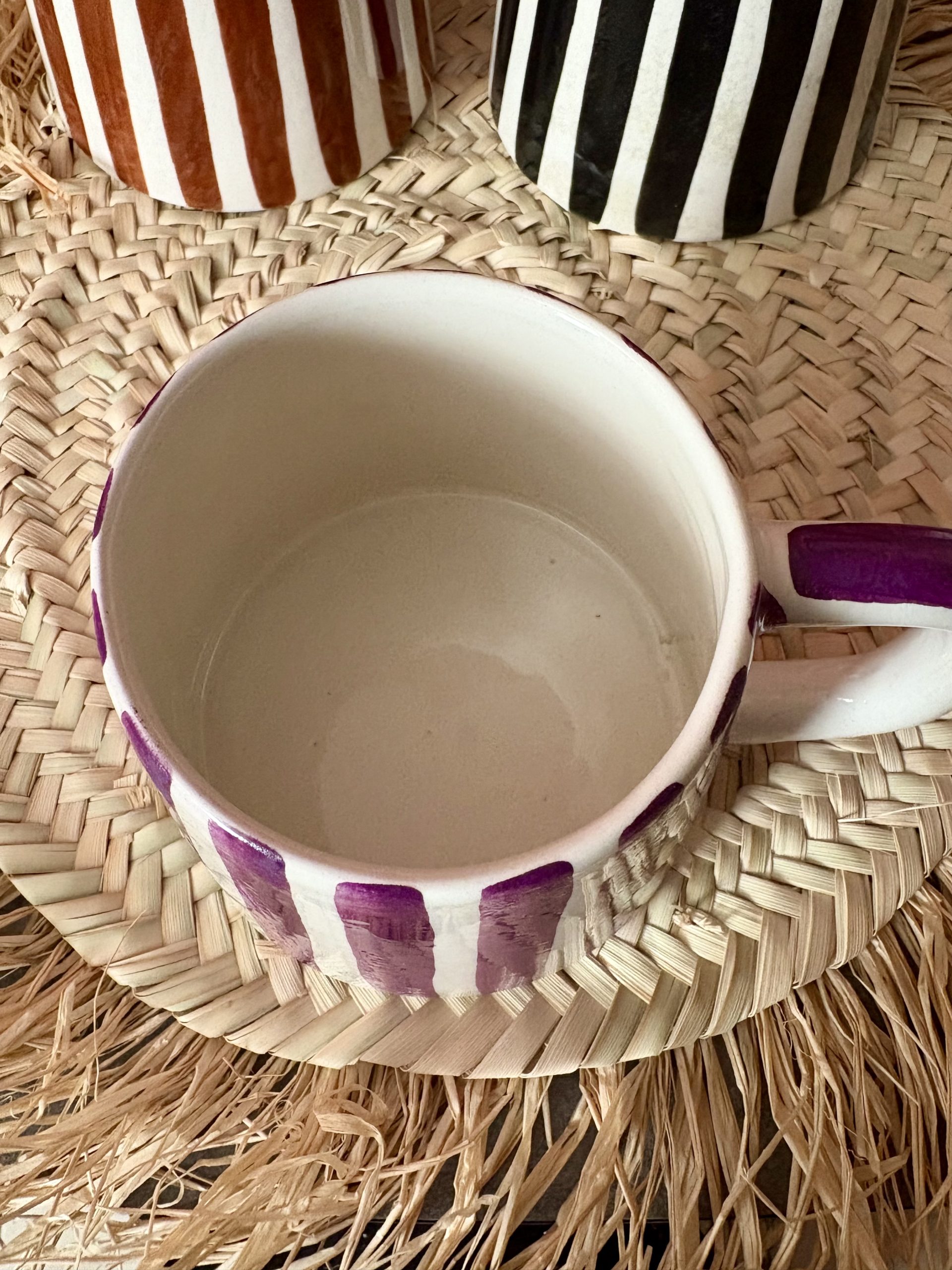 MUG MAROCAIN RAYÉ VIOLET CLAIR FAIT MAIN – Image 2