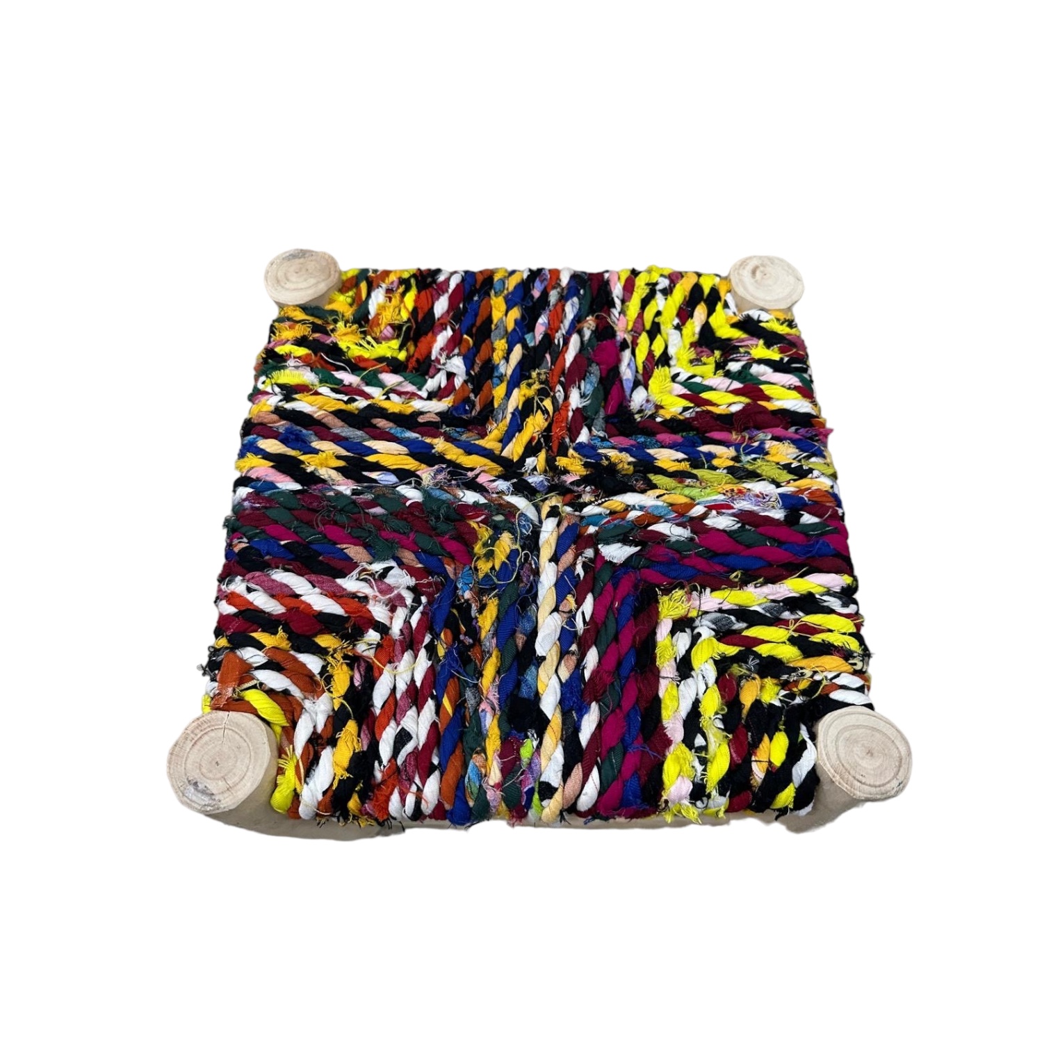 Tabouret marocain coloré boucherouite jaune et en bois naturel – Image 3