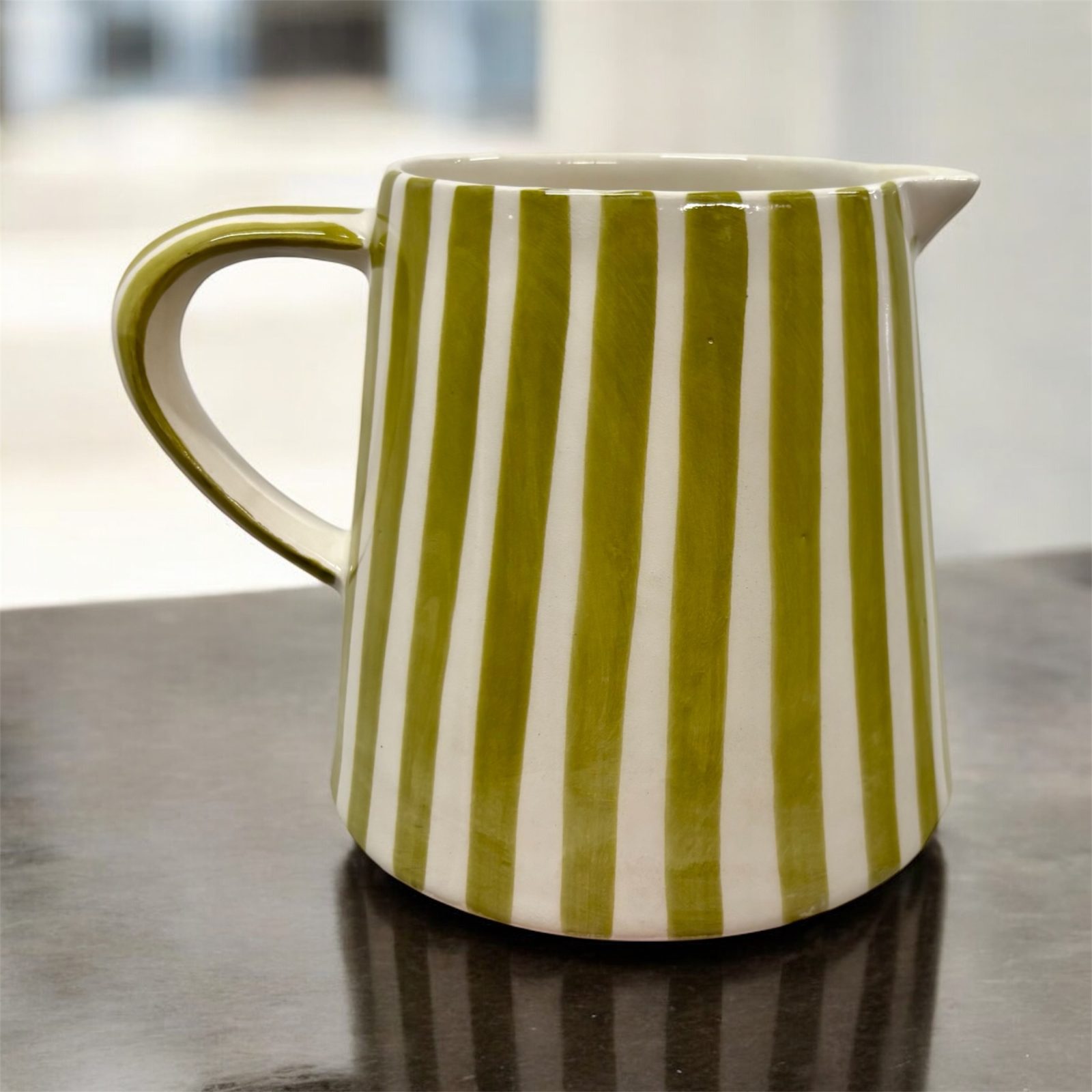 CARAFE MAROCAINE RAYÉE VERT OLIVE – Image 2