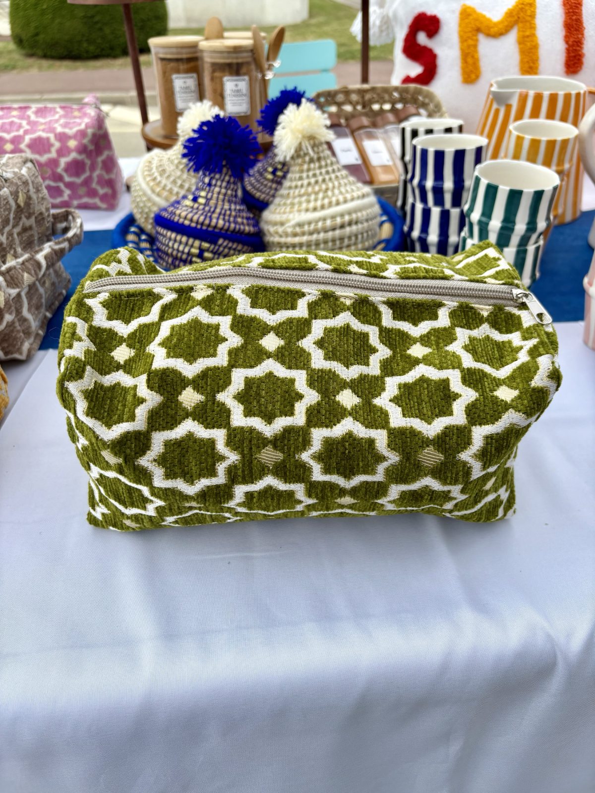 Trousse de toilette Maroc femme – Tissu motif asymétrique verte